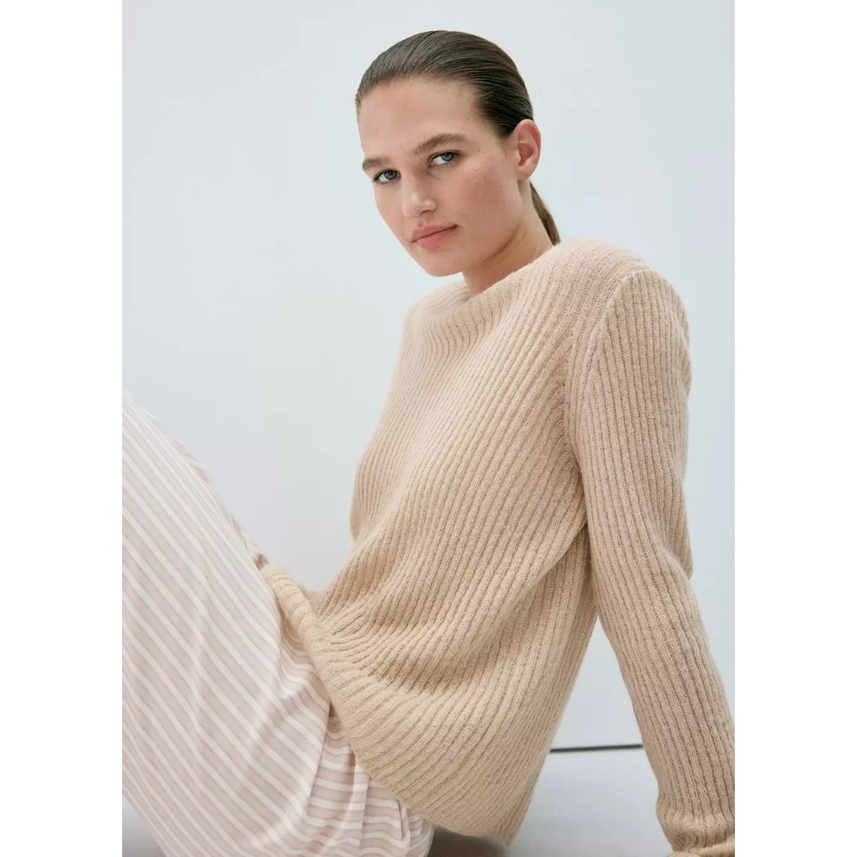 Pull-over maille côtelée beige, MANGO