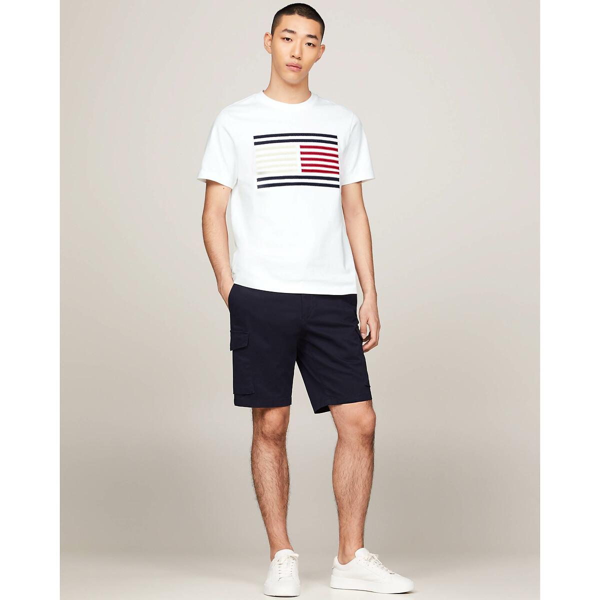 T-shirt met ronde hals en logo wit, TOMMY HILFIGER