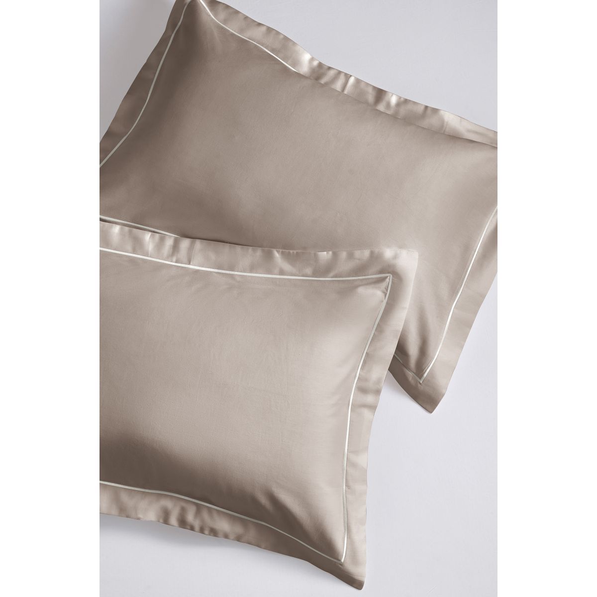 Taies d'oreillers luxe, lot de 2 marron mink, NEXT