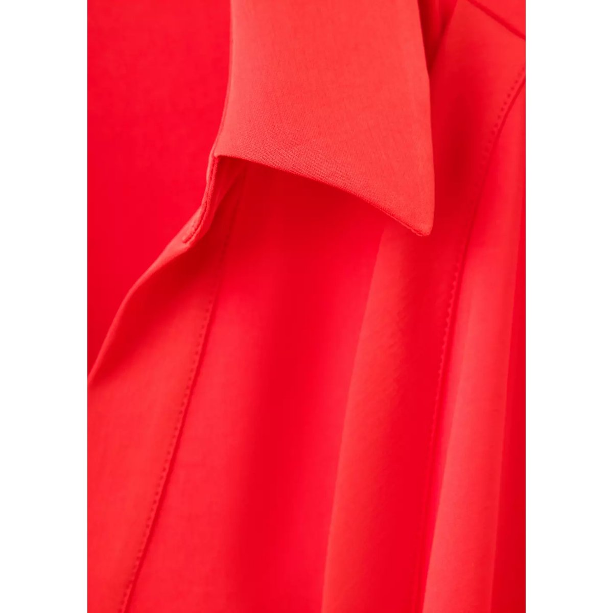 Chemise col drapé rouge, MANGO
