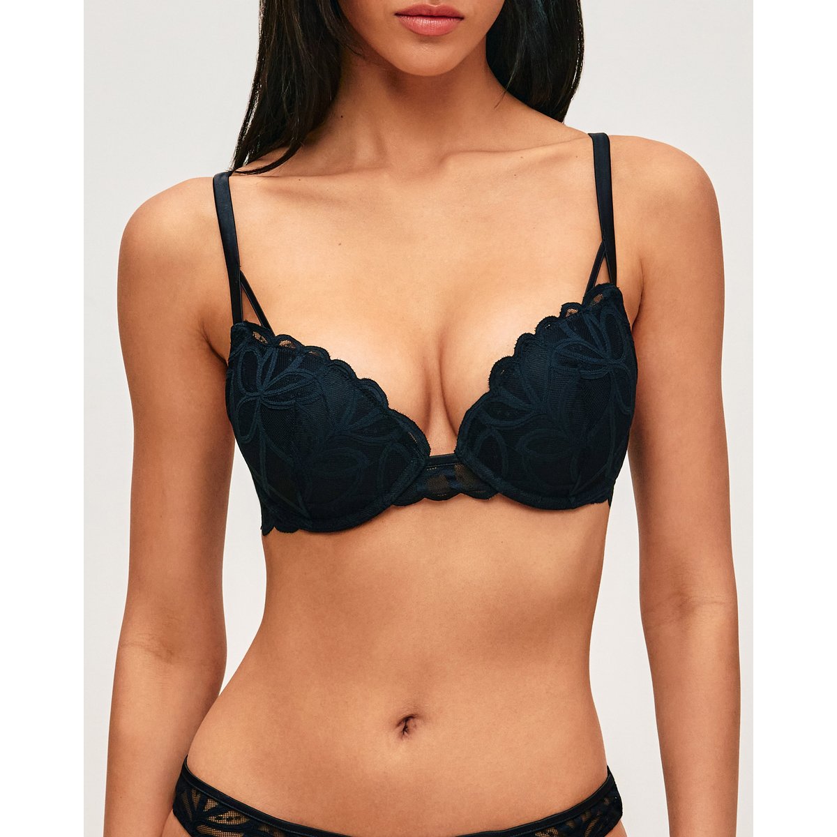Soutien-gorge ultra push-up en dentelle TROPICFLEURIZ noir, UNDIZ