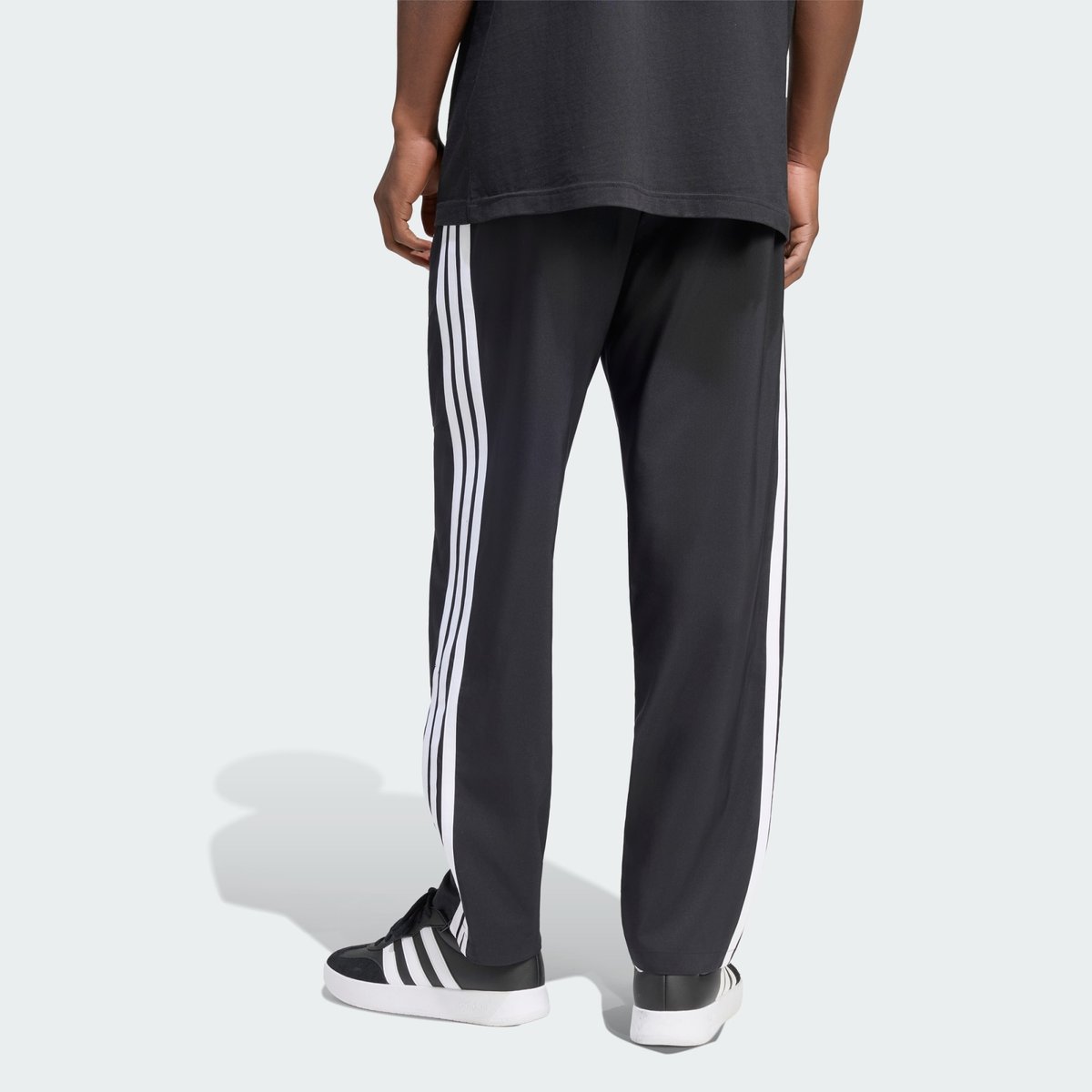 Pantalon Fuselé En Toile Et Ourlet Droit Essentials 3 Bandes Stanford Lite Pantalon Fuselé En Toile Et Ourlet Droit Essentials 3 Bandes Stanford Lite black / white, ADIDAS SPORTSWEAR