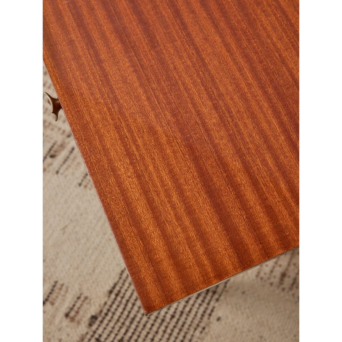 Paire de chevets en bois verni Maïa N°672 - Bon état bois clair, DEBONGOUT