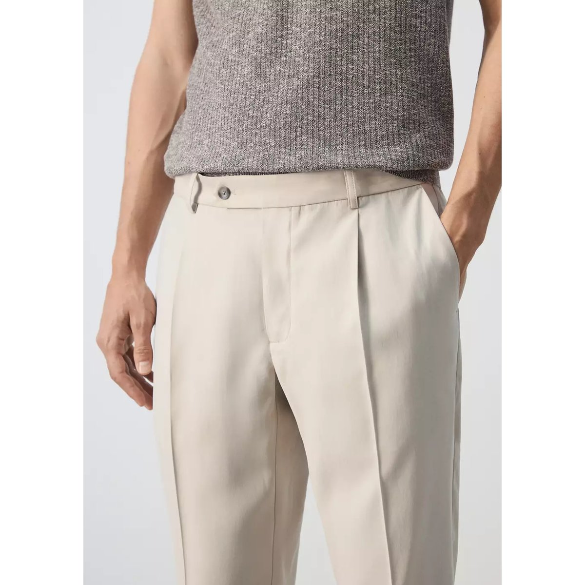Pantalon regular-fit pinces ivoire, MANGO MAN