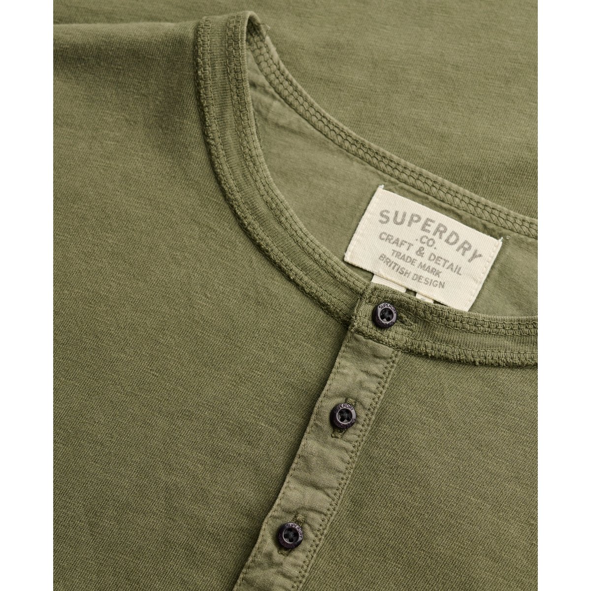 T-shirt Henley manches longues en jersey slub vert scarabée, SUPERDRY