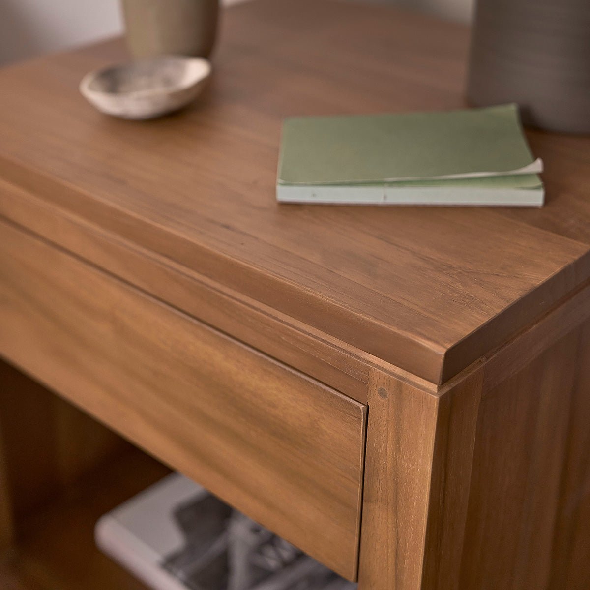 Table de chevet en teck massif 50 cm 1 tiroir  TRISTAN naturel, BERAH GETAH