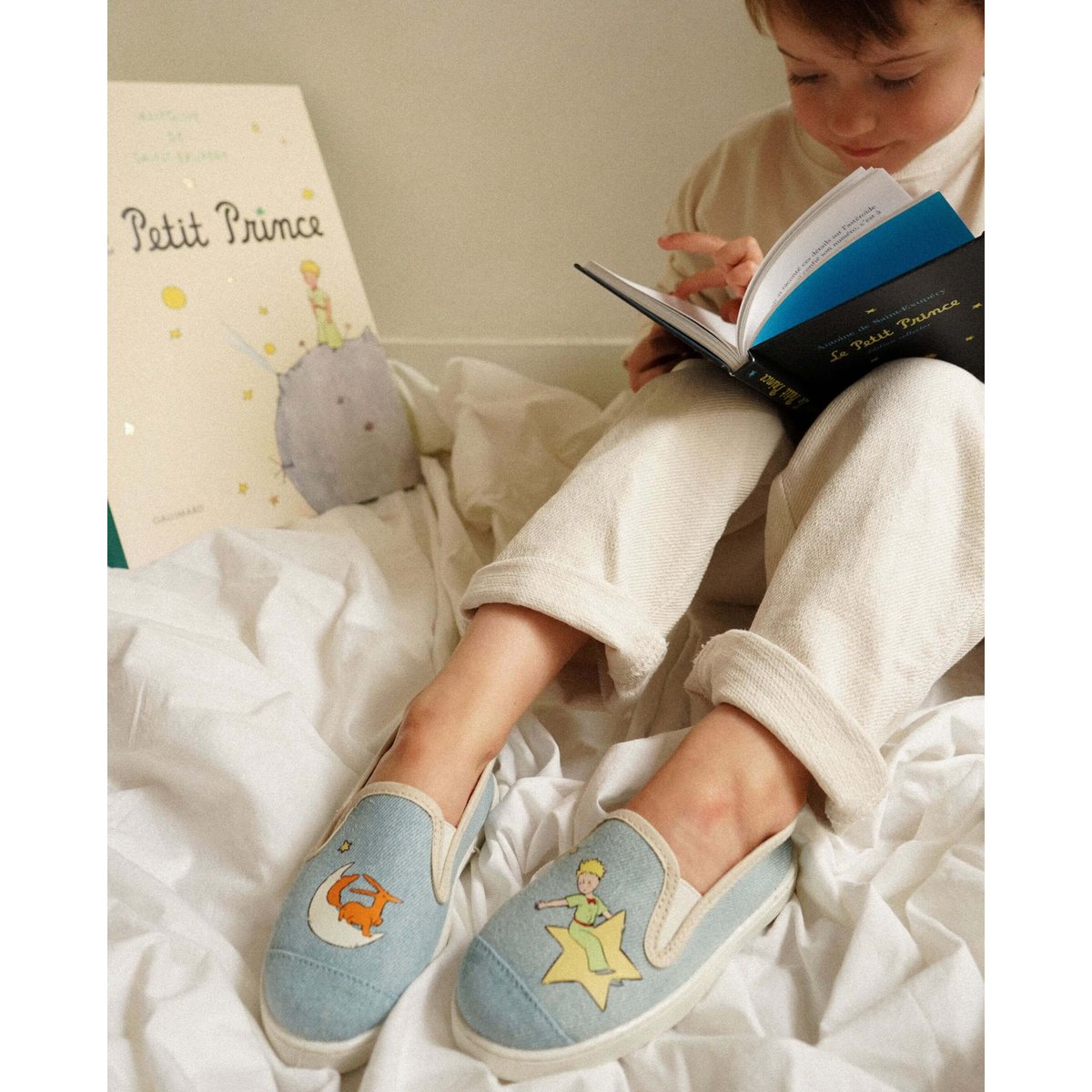 Chaussons en collab bleu denim, ANGARDE
