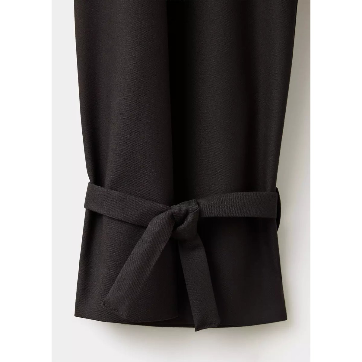 Pantalon bouffant avec nœuds chocolat, MANGO