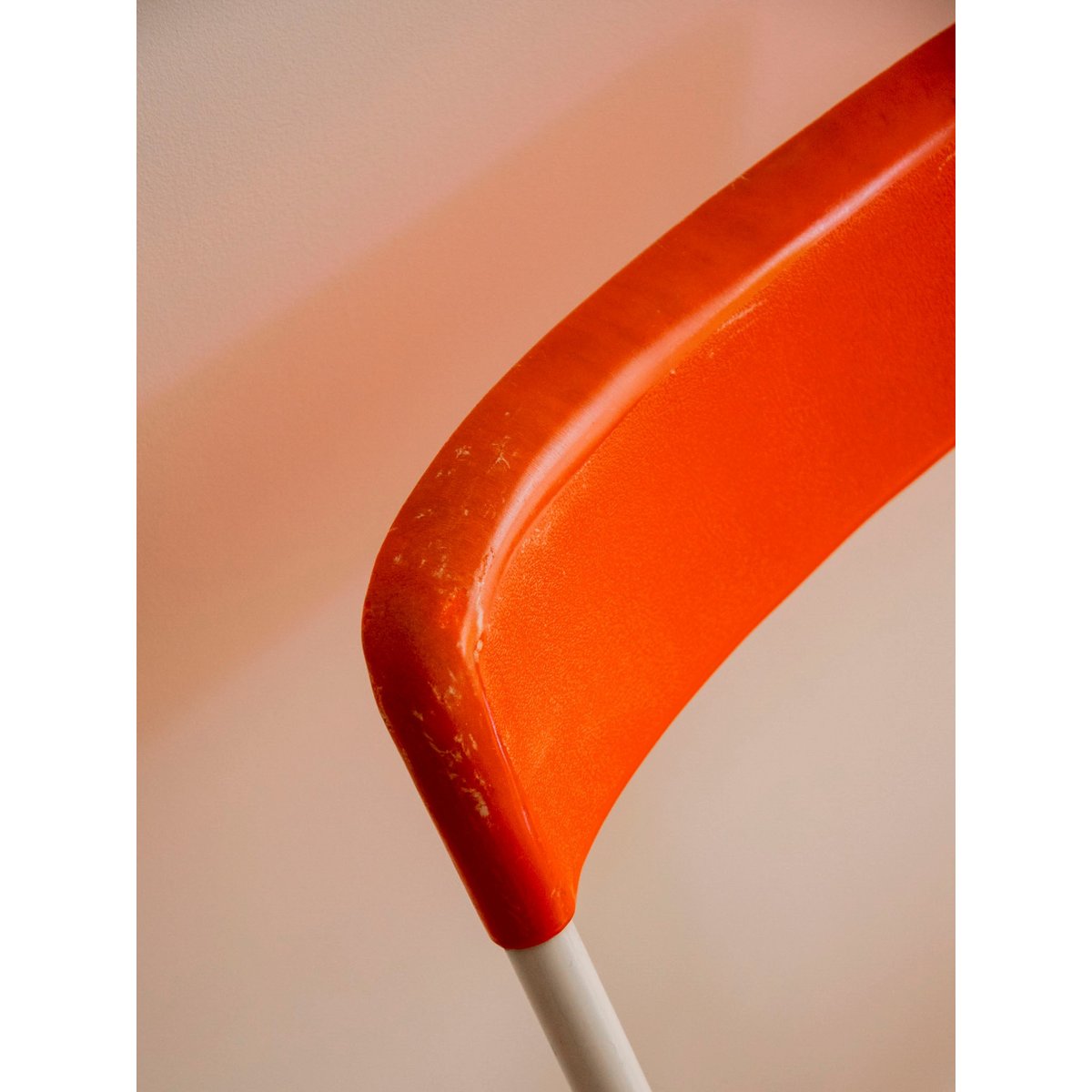 Paire de chaises pliables au style rétro Alma N°1867 - Bon état orange, DEBONGOUT