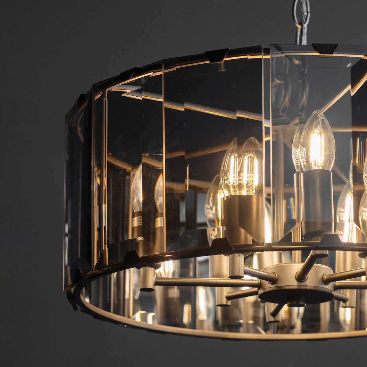 Clifton 8-Light Bevelled Glass Pendant Light grey, ÉDITÉ