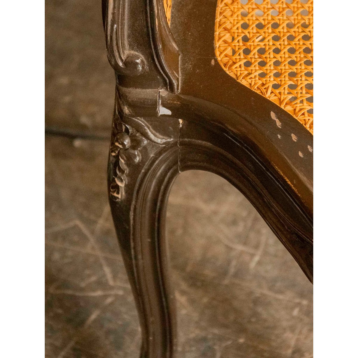 Fauteuil ancien en cannage Ernest N°1583 - Bon état bois clair, DEBONGOUT