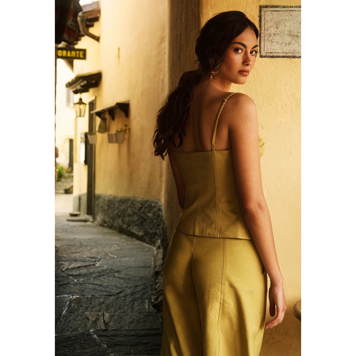 Pantalon Barrel Fit En Lin vert olive, GUESS