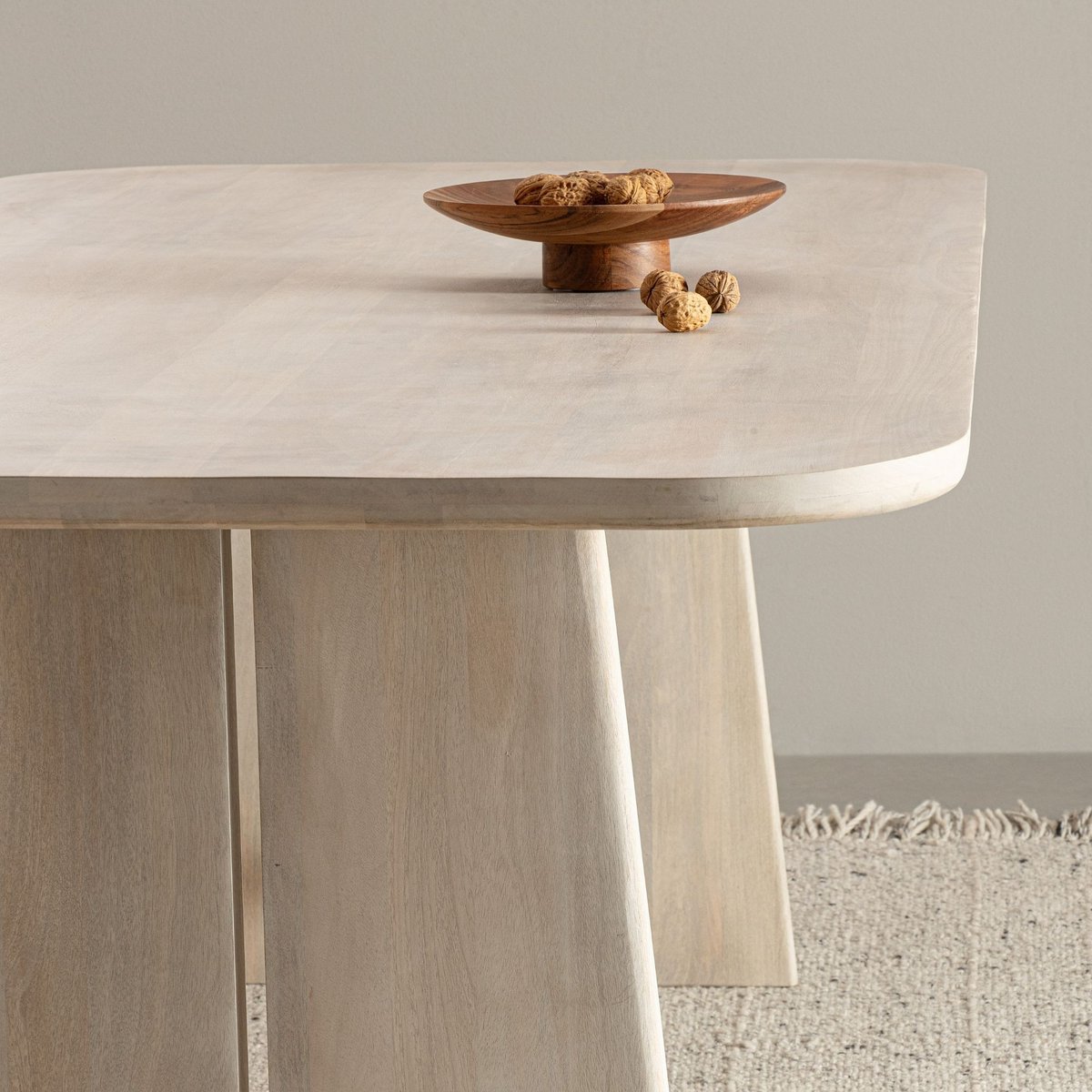 Table rectangulaire en manguier massif blanchi 8 places L200 - TOKYO bois clair, HELLIN, DEPUIS 1862