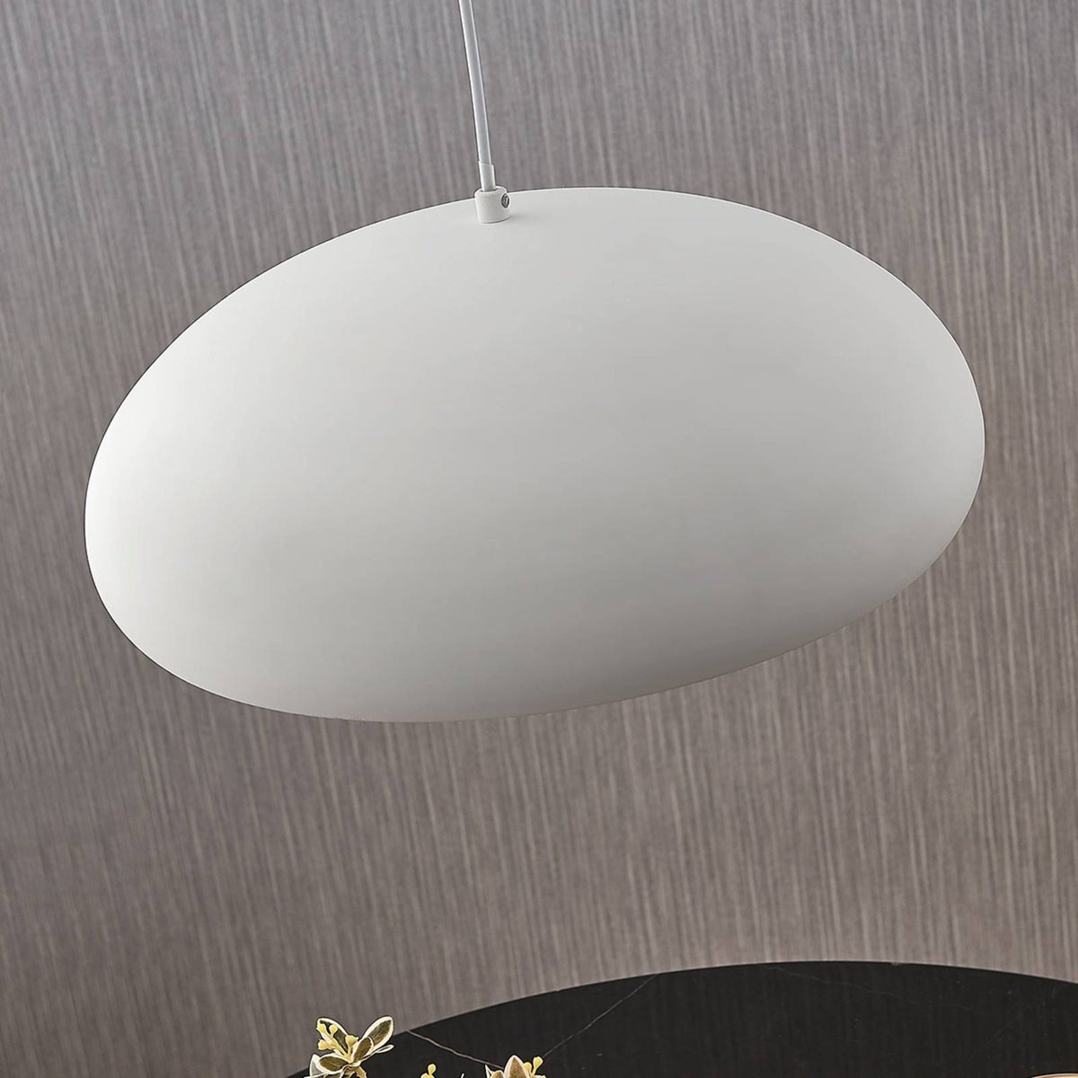 Suspension en métal moderne, Gerwina blanc, or, LINDBY