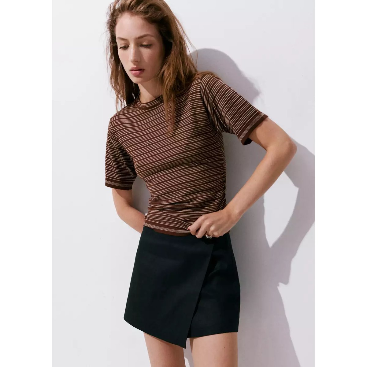 Pull-over rayures manches courtes chocolat, MANGO
