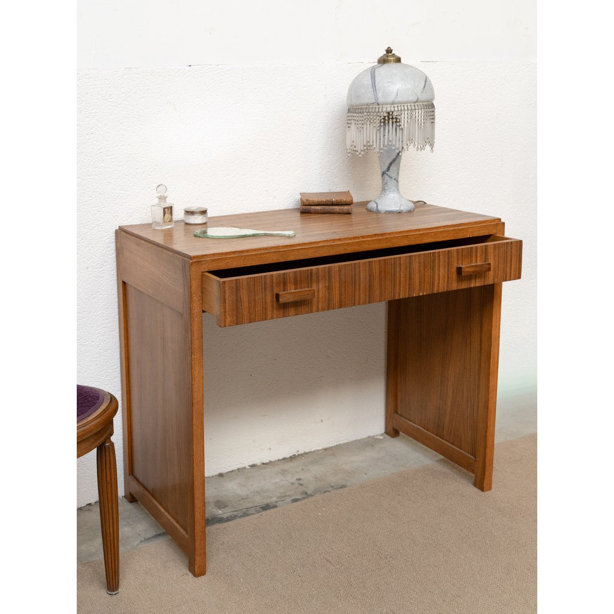 Coiffeuse en bois Louise N°319 - Bon état bois clair, DEBONGOUT
