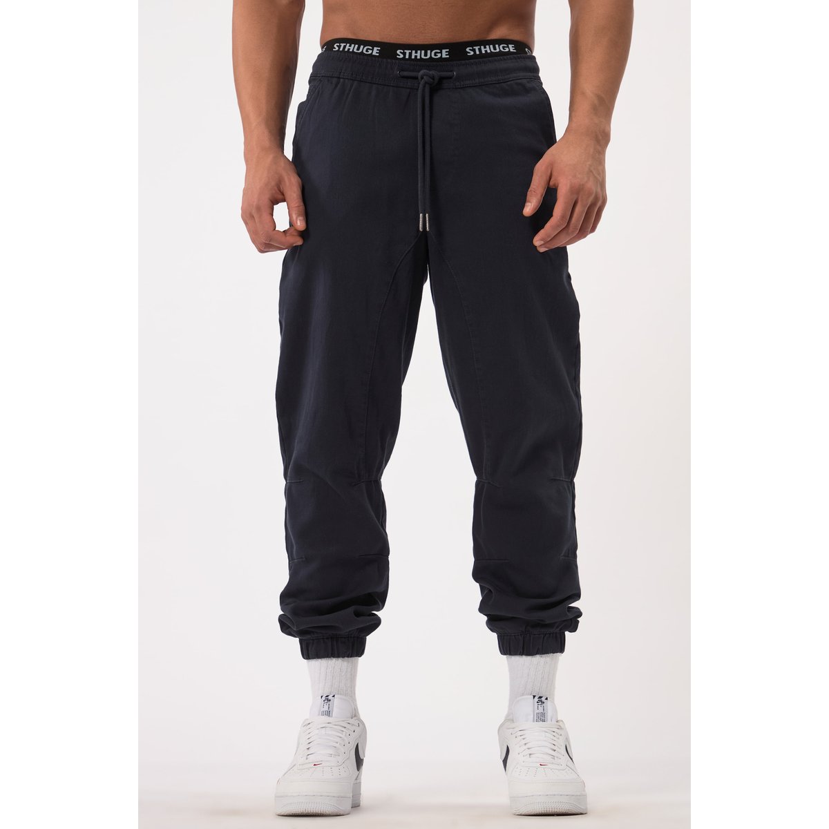 Pantalon bleu marine, STHUGE