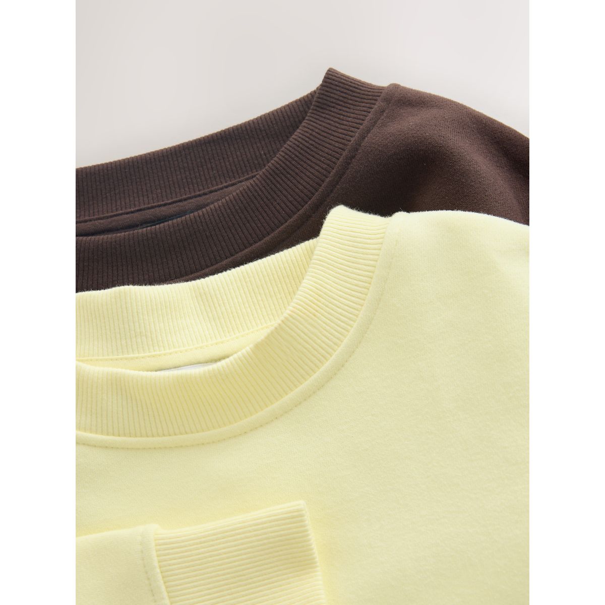 Sweat ras du cou basique ultra doux, lot de 2 brun chocolat/jaune beurre, NEXT