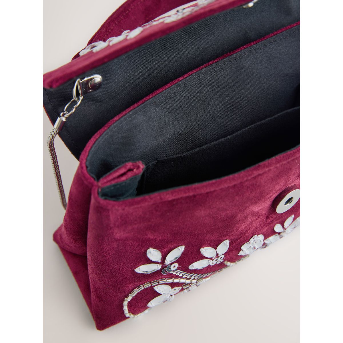 Sac à main avec ornements en velours rouge bordeaux, NEXT