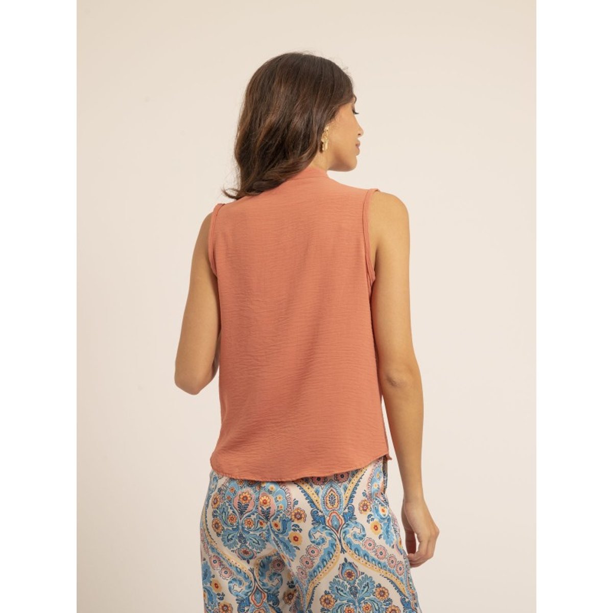 Chemise Sans Manches Col Jabot Odessa rose, DONA LISA