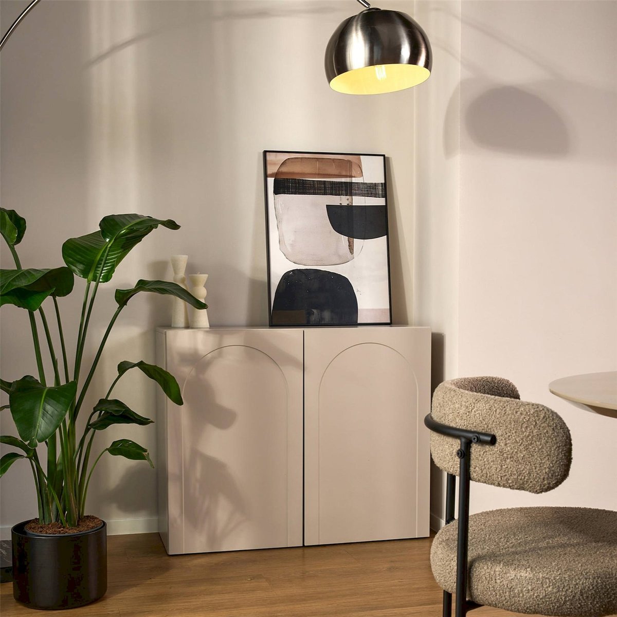 Buffet bas 2 portes rainurées collection ARKADIA cachemire mat et blanc, RECOLLECTION