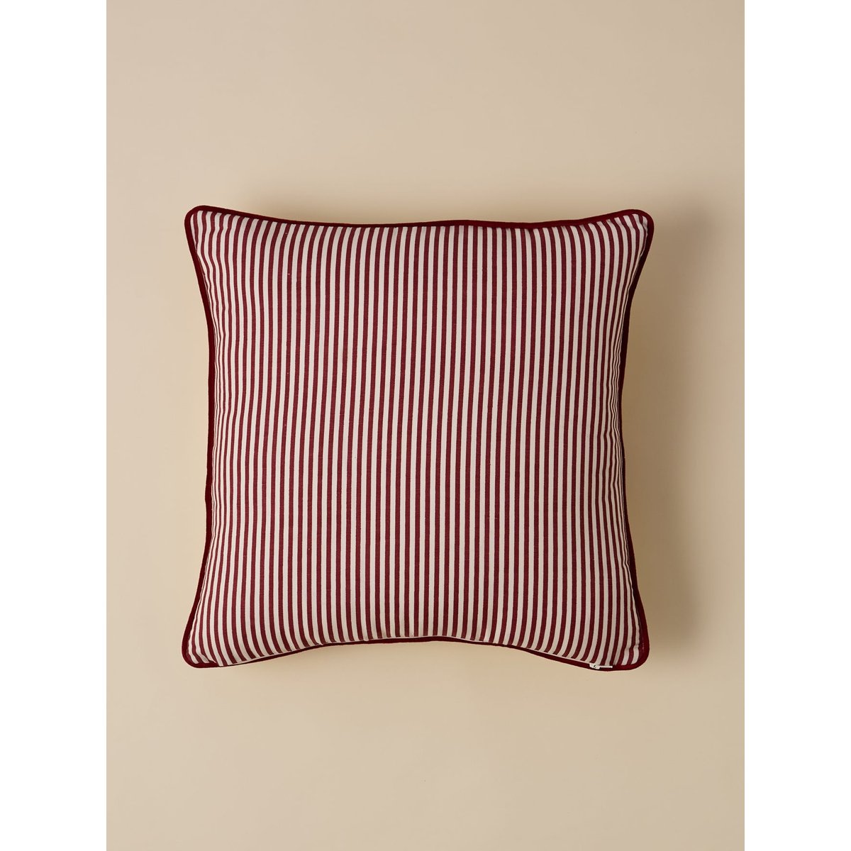Housse de coussin esprit toile de Jouy jouy bordeaux, CYRILLUS