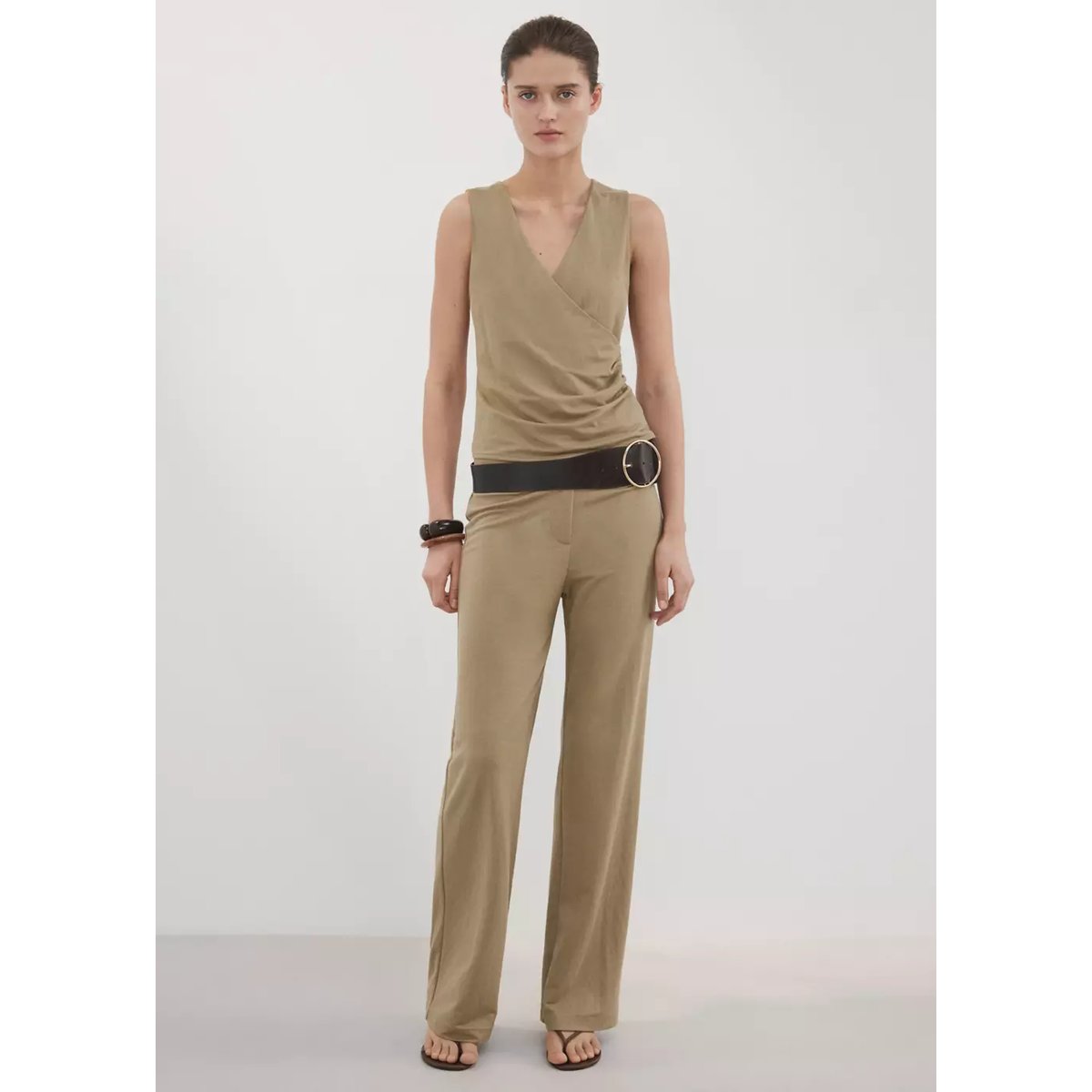Pantalon droit taille normale marron moyen, MANGO