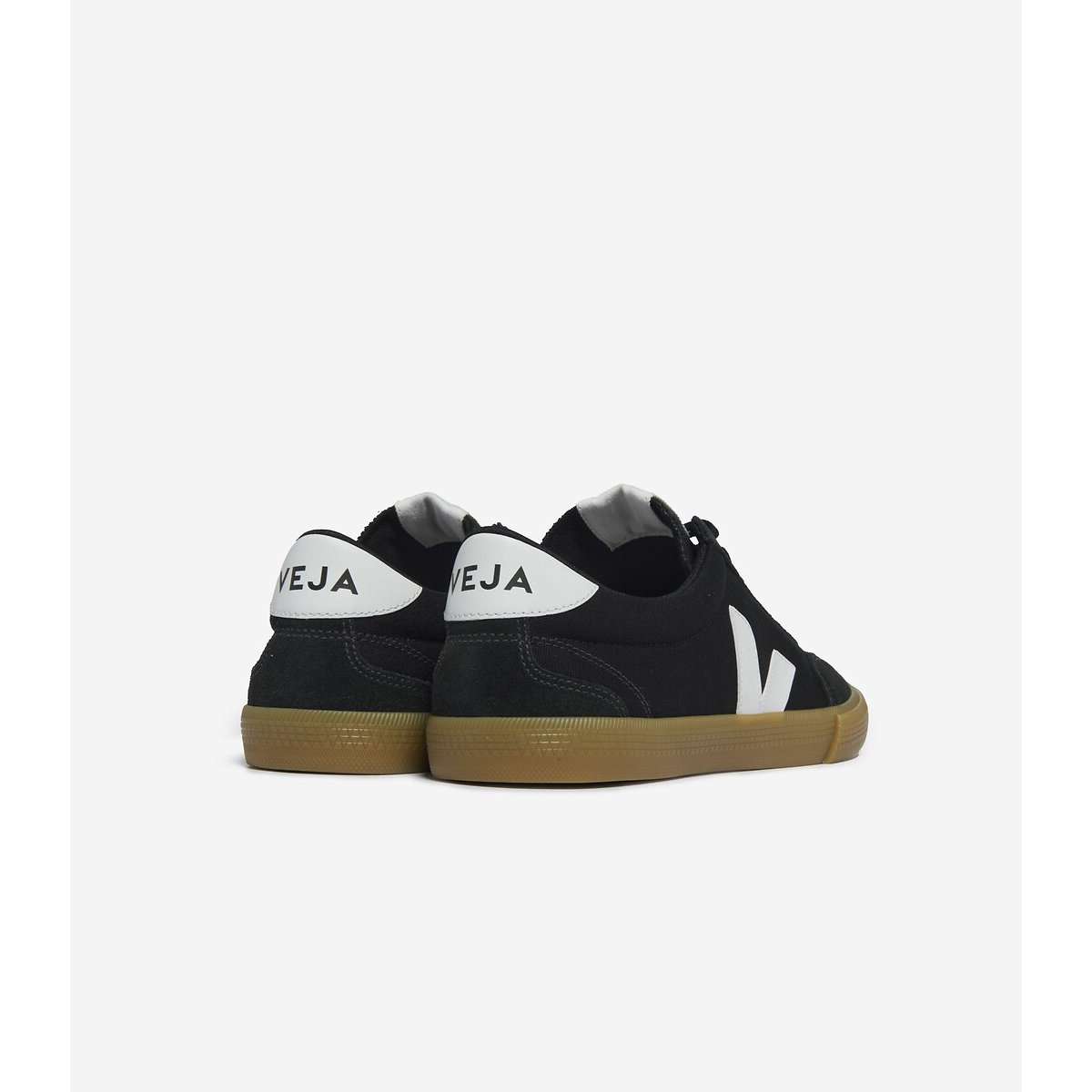 Baskets en toile VOLLEY noir/blanc, VEJA