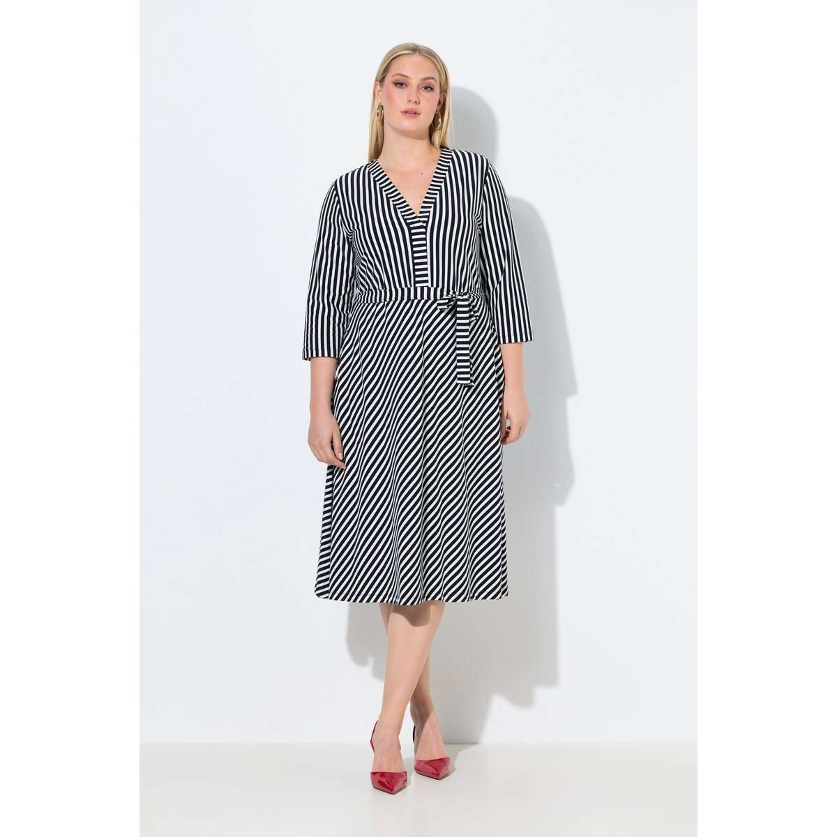Robe midi à rayures noir, ULLA POPKEN