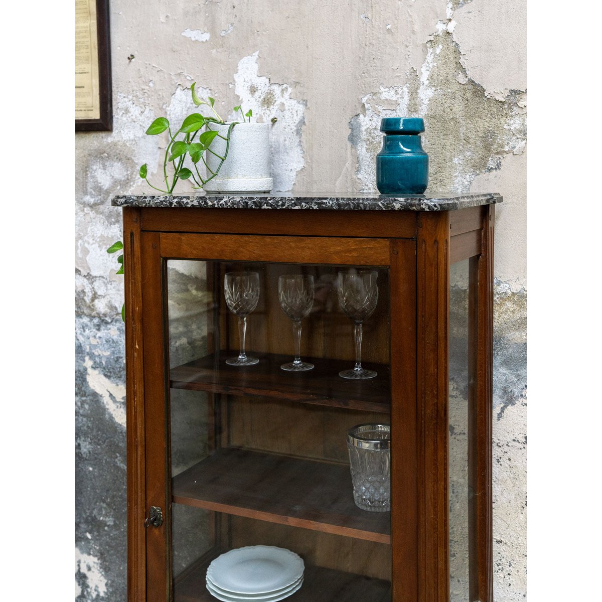 Vitrine en marbre Victoria N°1255 - Bon état bois foncé, DEBONGOUT