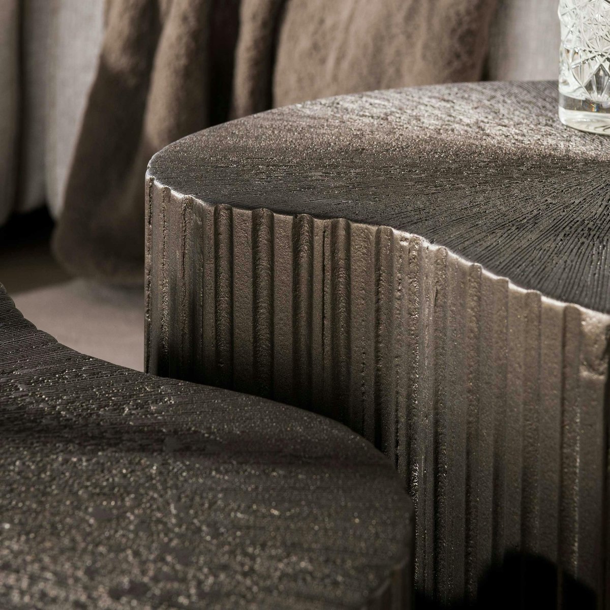Table basse design organique effet métal foncé (x2) RALF marron, PIER IMPORT