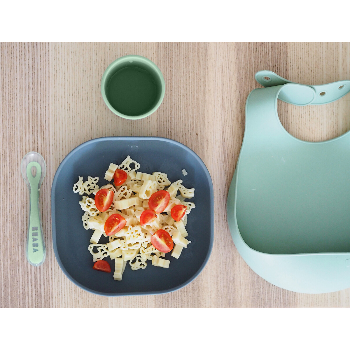Coffret repas bébé 4 pièces en silicone gris minéral, BEABA