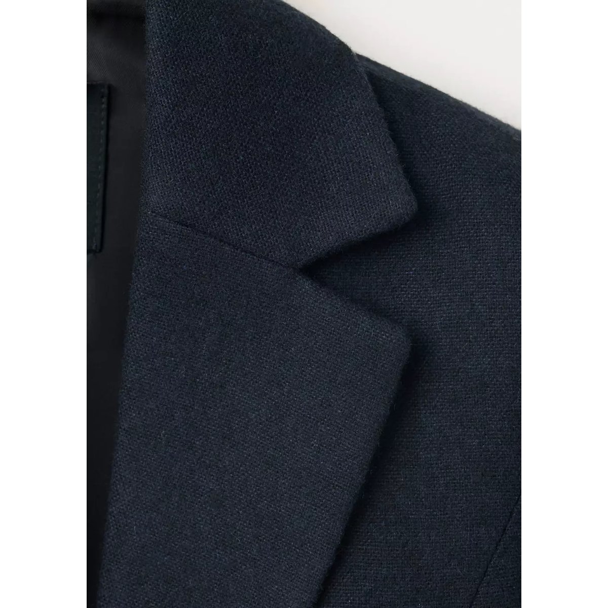 Blazer peplum à poches bleu marine foncé, MANGO