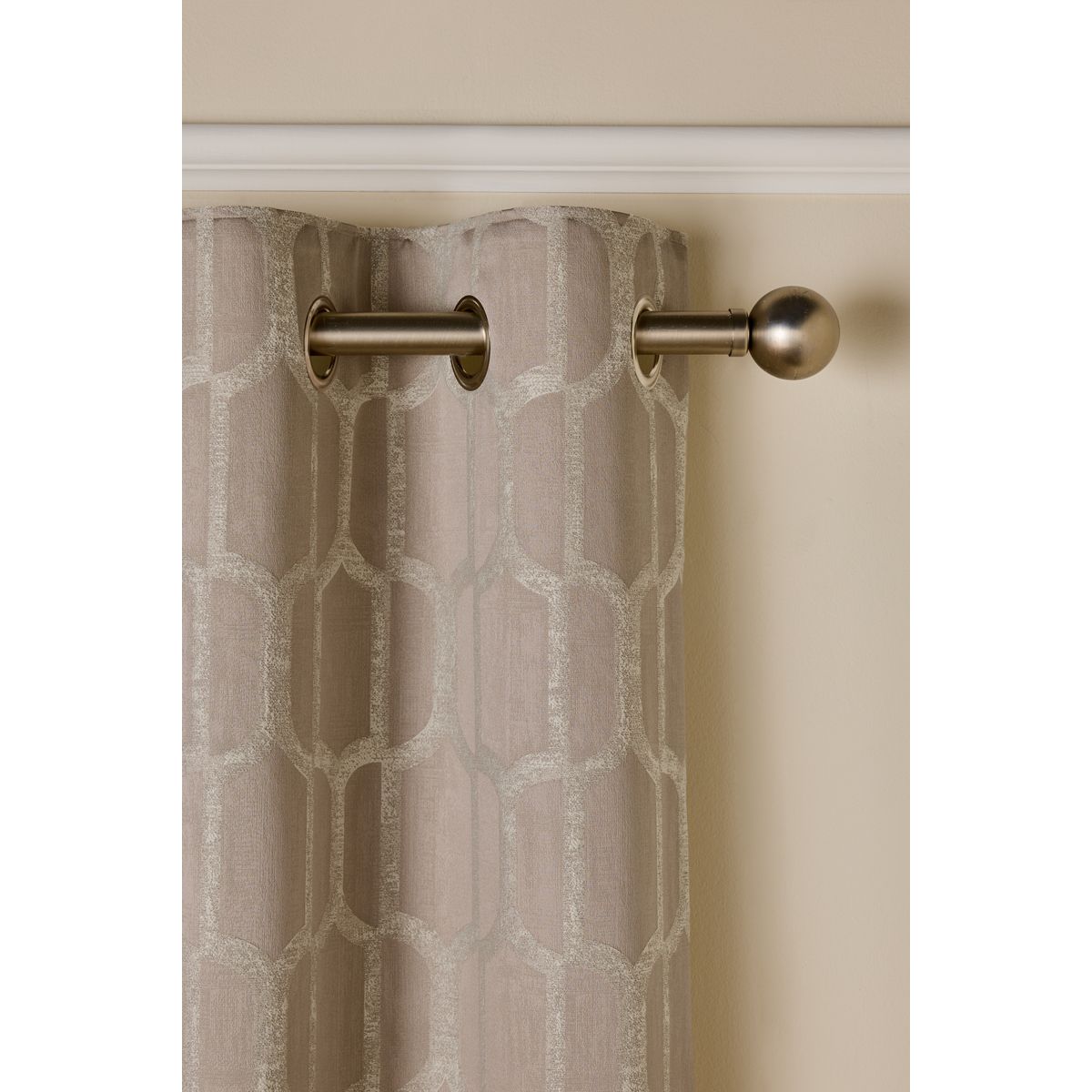 Rideaux à œillets en jacquard luxe evie naturel/champagne, NEXT