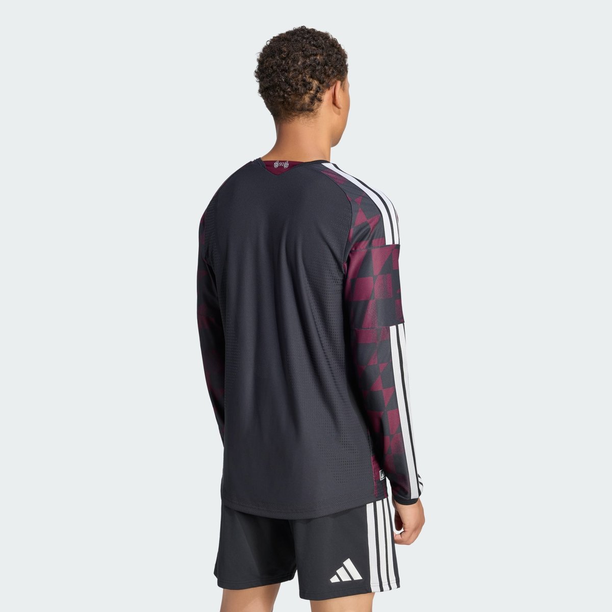 Maillot Manches Longues Third Liverpool Fc 26/27 Authentique Maillot Manches Longues Third Liverpool Fc 26/27 Authentique black, adidas Performance