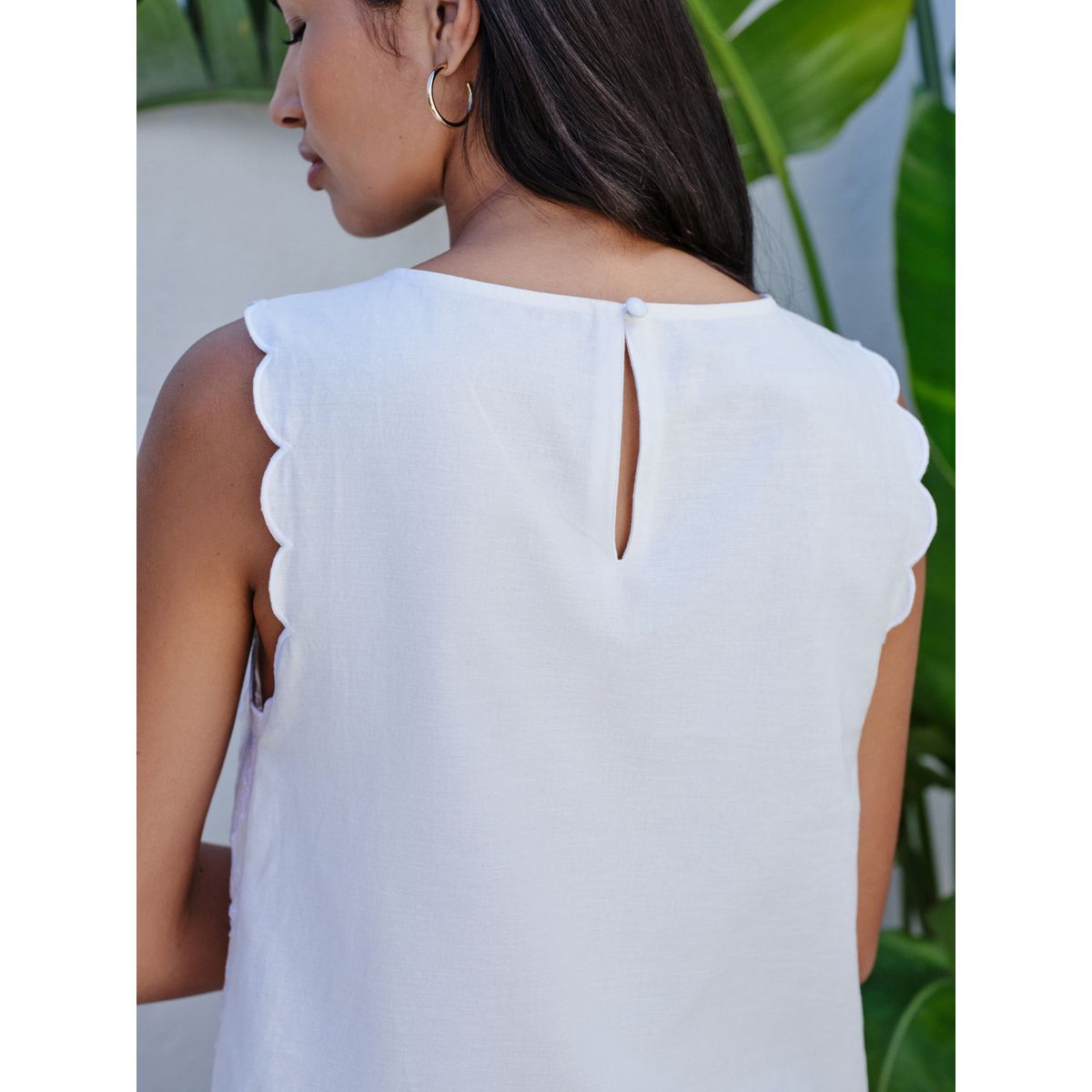 Top sans manches à broderie anglaise florale blanc, NEXT