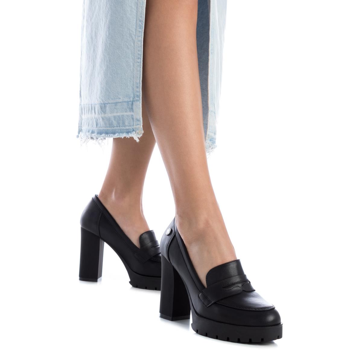 Chaussure Mocassin Talon Entreprise noir, REFRESH