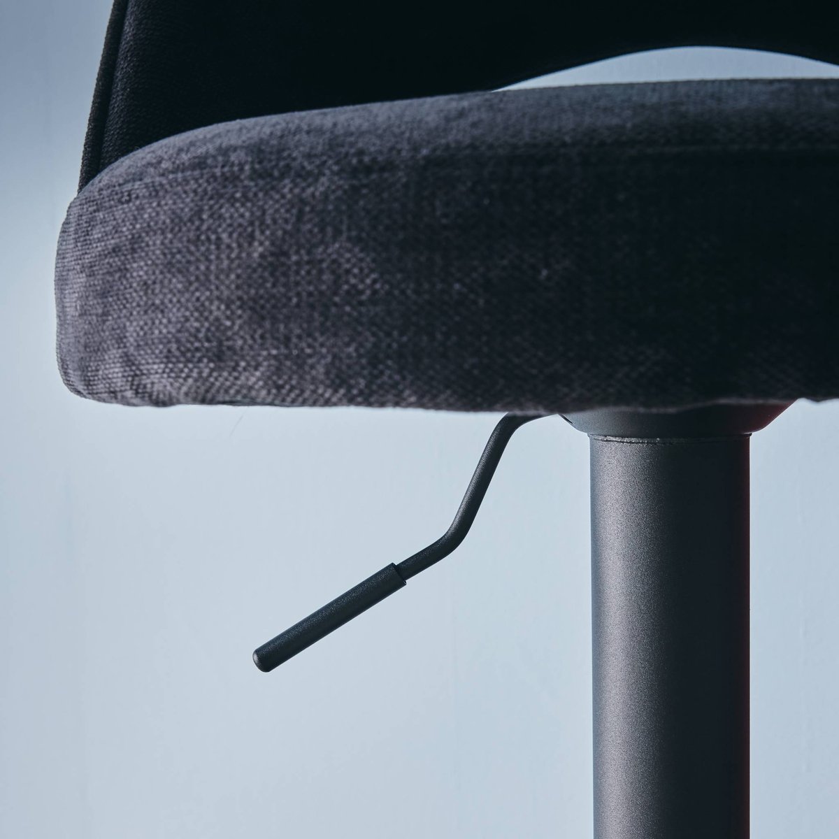 Tabouret de bar ajustable métal et tissu avec base noire 65/86,5cm (lot de 2) ABBY noir, SWEEEK