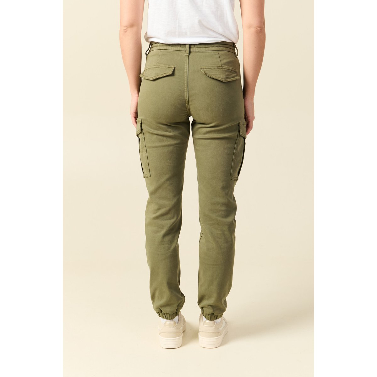 Pantalon cargo battle 7/8ème en maille vert kaki, BONOBO