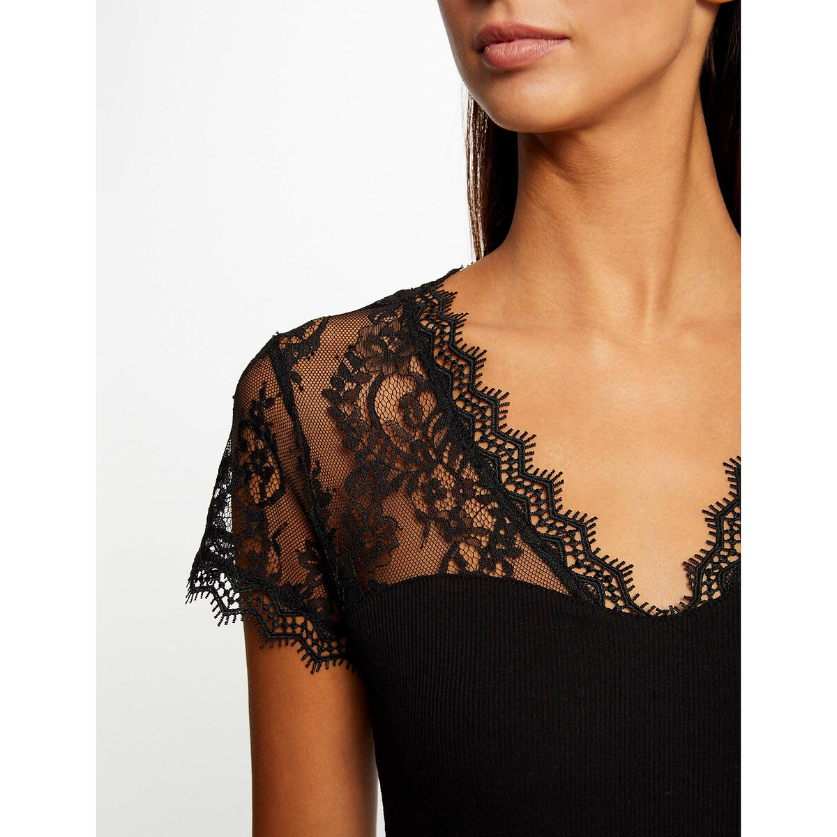 T-shirt a maniche corte con spalle in pizzo nero , MORGAN