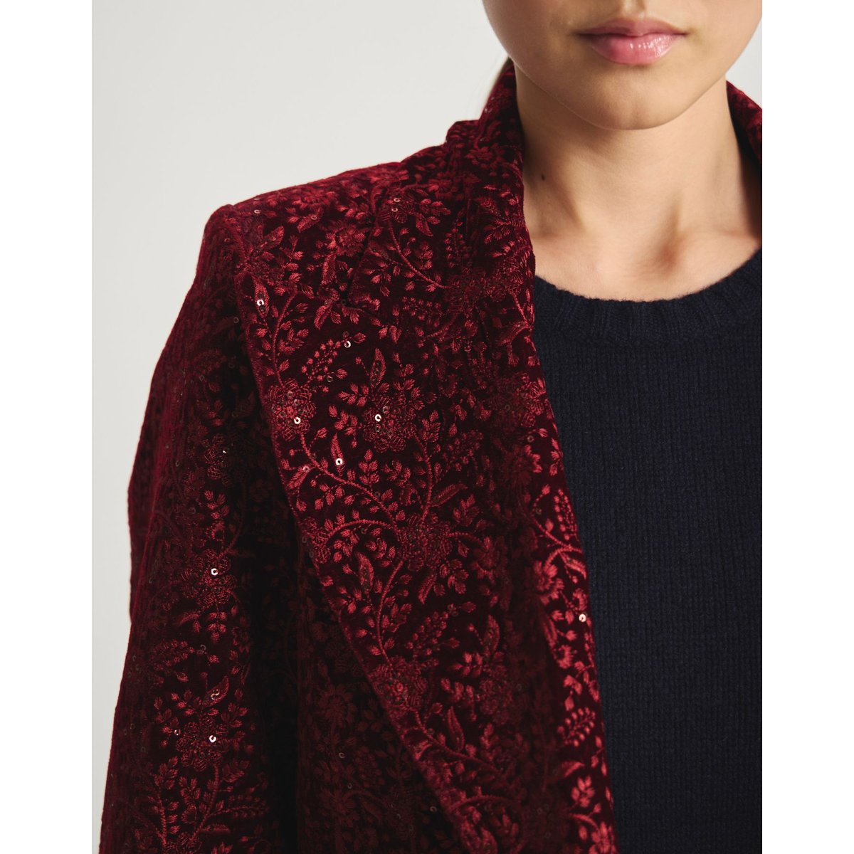 Manteau Zahee brodé rouge, INES DE LA FRESSANGE PARIS