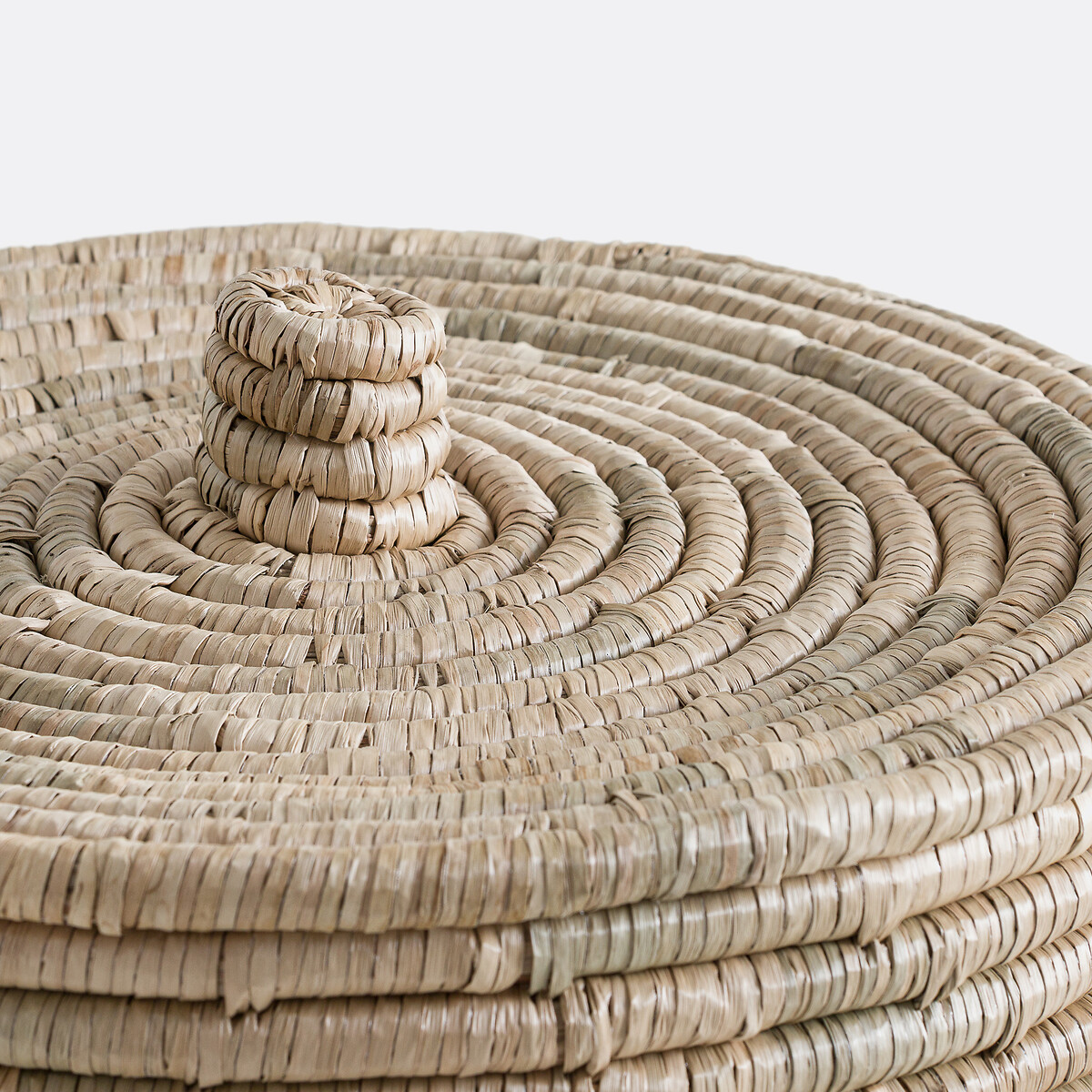 Aquila 45cm Diameter Woven Herbarium Basket with Lid natural/black, LA REDOUTE INTERIEURS