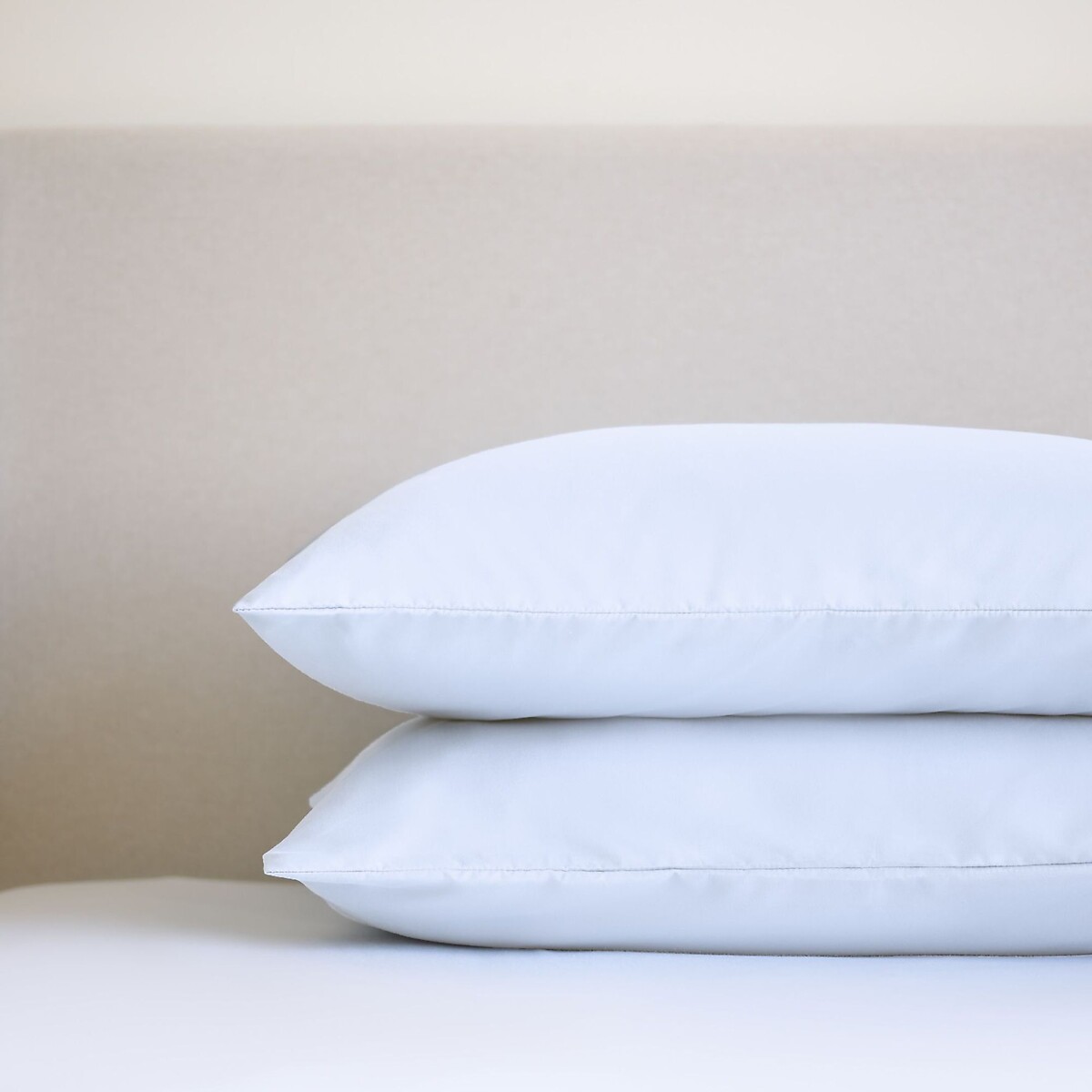 Pair of Soft Touch Pillowcases white, NIGHT LARK