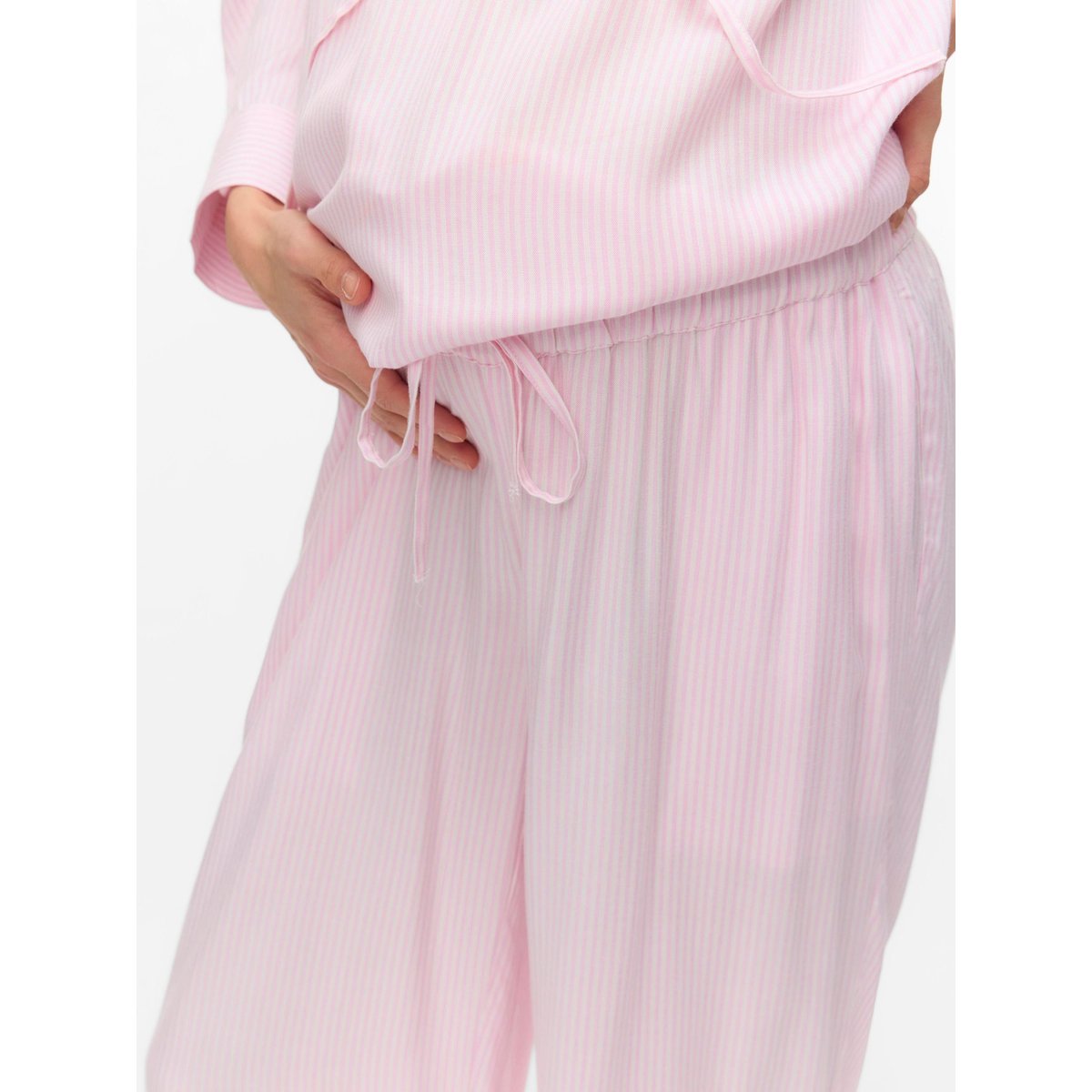 Pantalon À Jambe Large rose - sweet dreams, MAMA LICIOUS