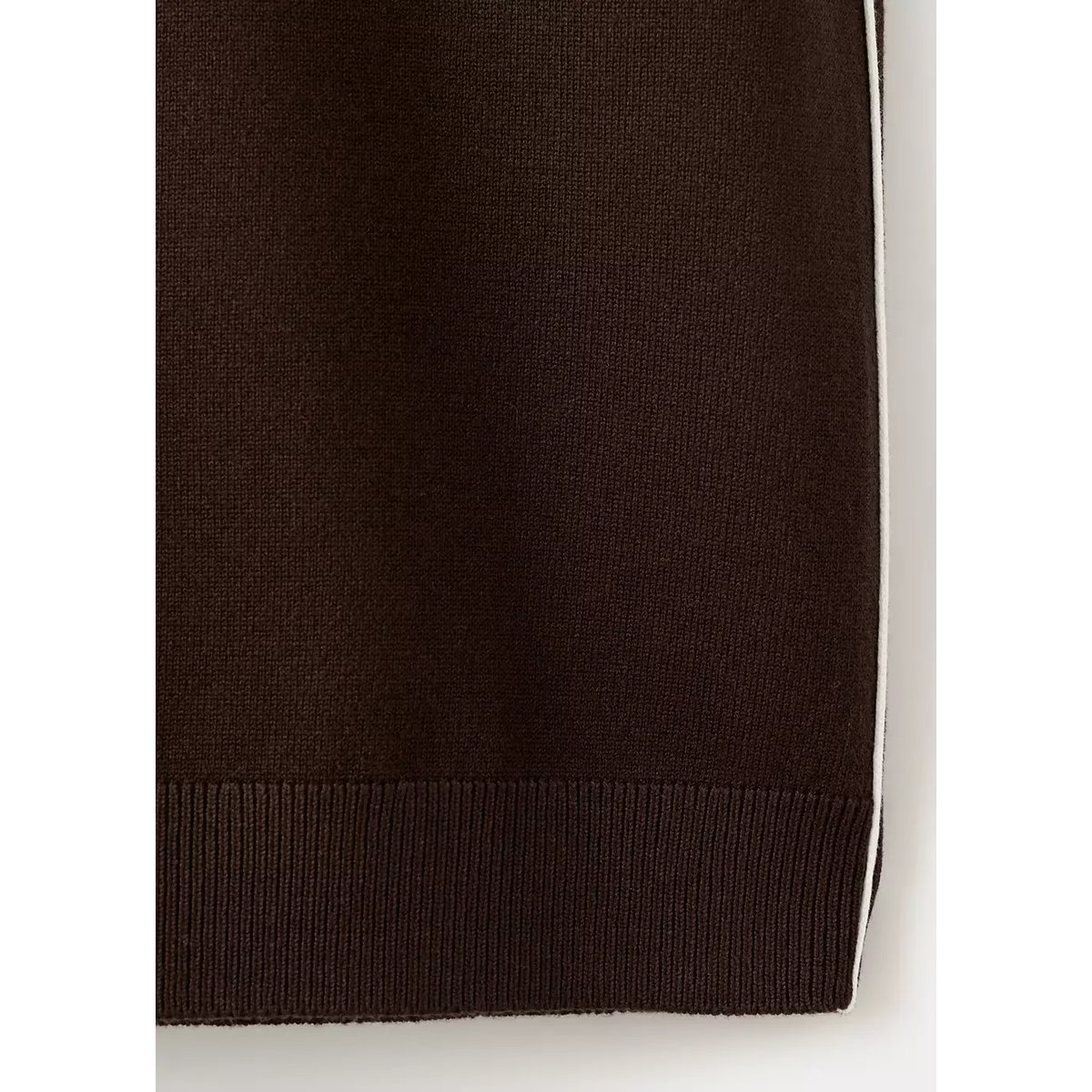 Pull en jersey fin à rayures contrastées chocolat, MANGO
