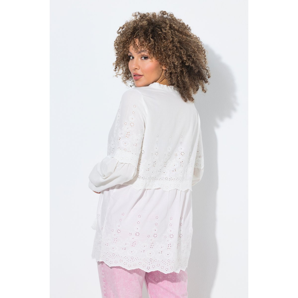 Blouse brodée blanc cassé, ULLA POPKEN