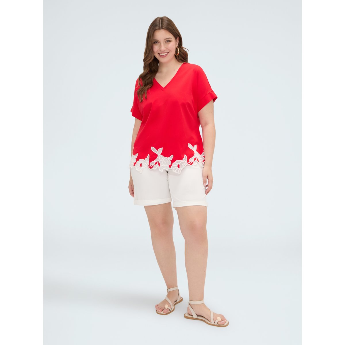 T-shirt avec broderies florales rouge, FIORELLA RUBINO