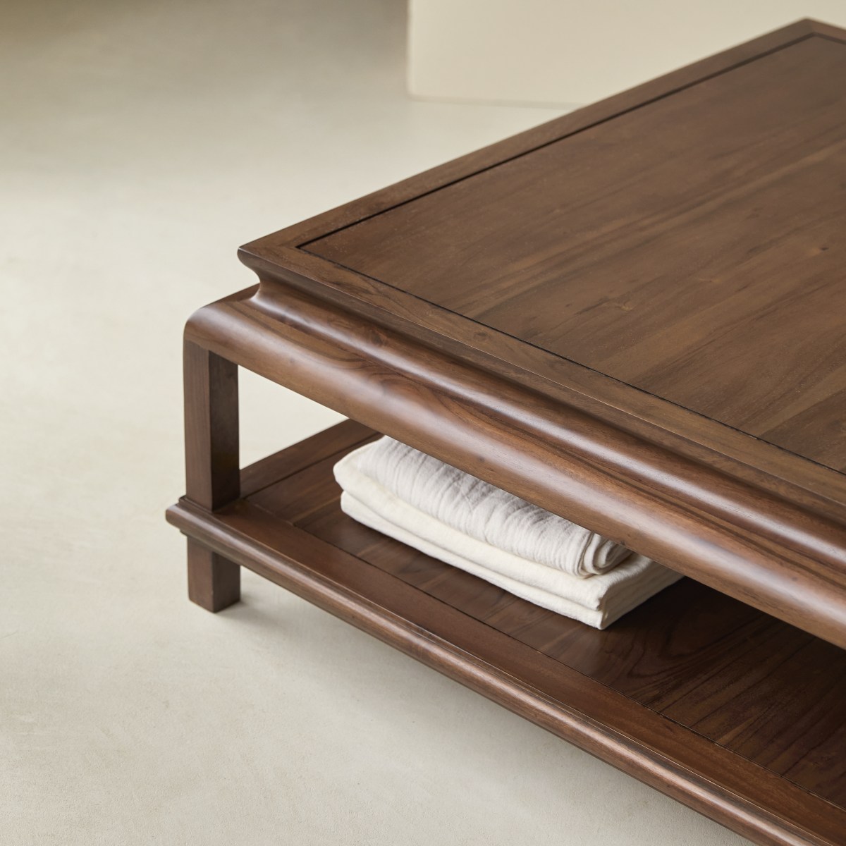Table basse en Acacia massif, ACHILLE marron foncé, TIKAMOON
