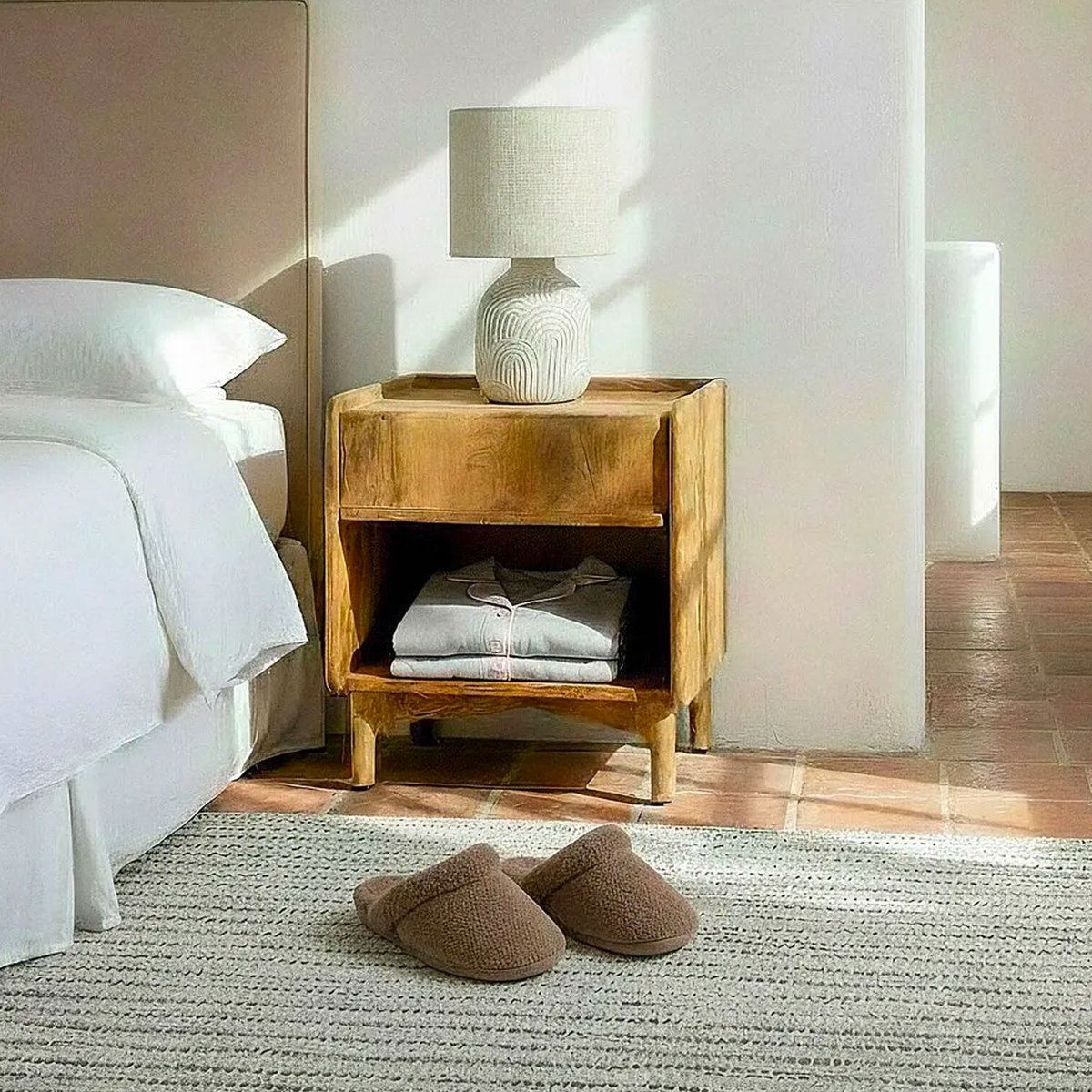 Table de chevet bois massif manguier 1 tiroir 45x35x50cm bois, WADIGA