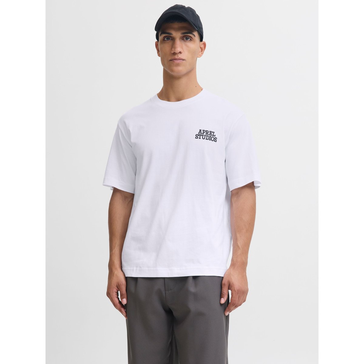 T-Shirt black 1, aprel
